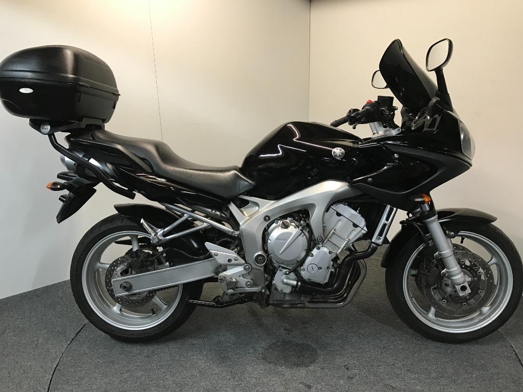 Yamaha FZ 6 Fazer motoren beschikbaar @ Leon Sagaert, Motoren, 4 cilinders, Bedrijf, Meer dan 35 kW, Toermotor