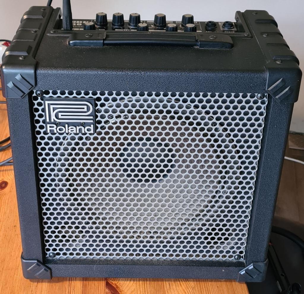 Ampli guitare synthé Roland Cube Cube 30 effets COSM, Musique & Instruments, Enlèvement, Comme neuf, Guitare, Moins de 50 watts
