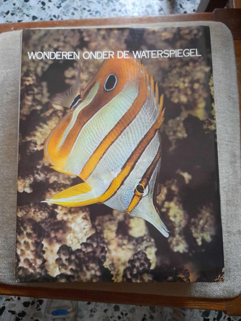 ENCYCLOPEDIE  WONDEREN ONDER DE WATERSPIEGEL, Livres, Encyclopédies, Enlèvement, Neuf, Animaux, Tome à part
