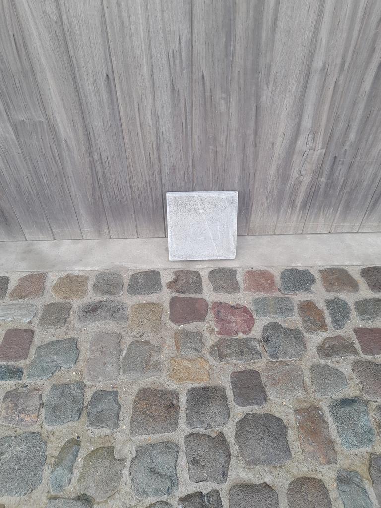 Cementtegels nieuwstaat, Doe-het-zelf en Bouw, Ophalen, Zo goed als nieuw