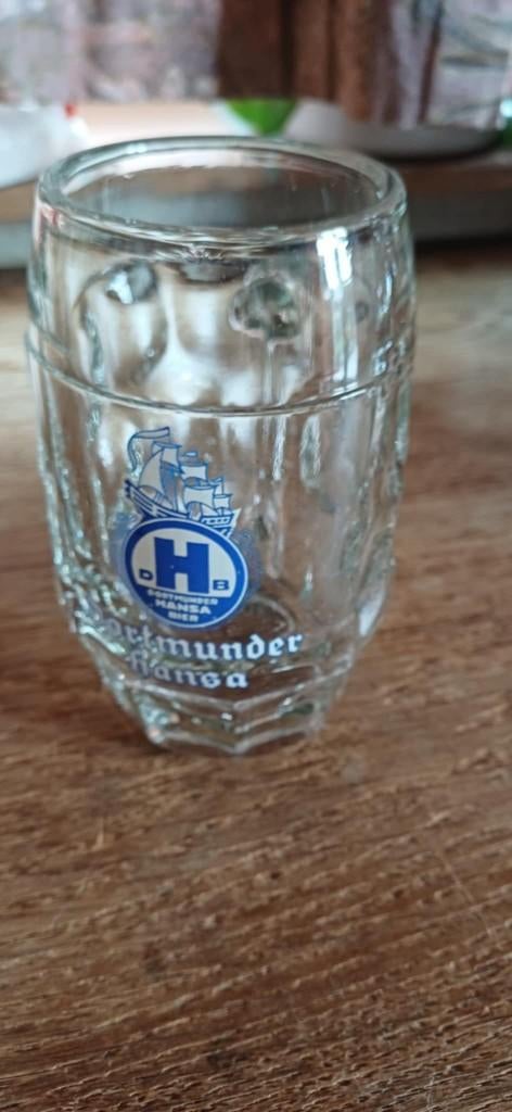 Chope à bière publicitaire, Collections, Enlèvement