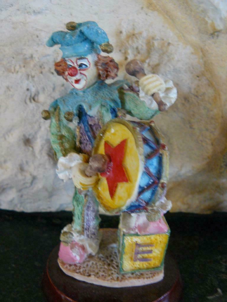Collection de sept postures sur socle de clowns musiciens., Ophalen of Verzenden, Zo goed als nieuw, Mens