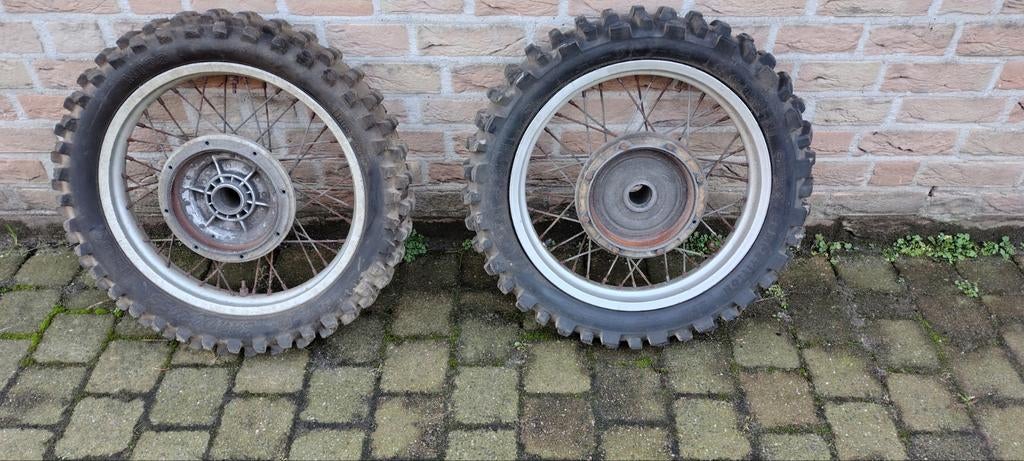 Oude motor cross achterwielen vermoedelijk KTM, Motoren, Particulier