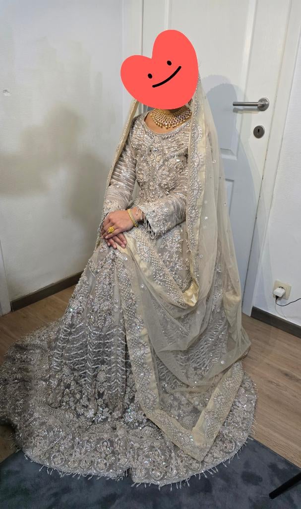 Handgemaakte kleed, Kleding | Dames, Ophalen, Nieuw, Maat 36 (S), Beige