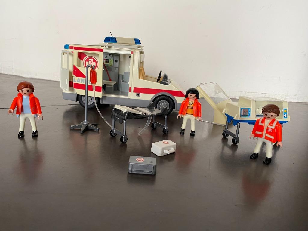 Playmobil ) ambulance, Ophalen of Verzenden, Gebruikt