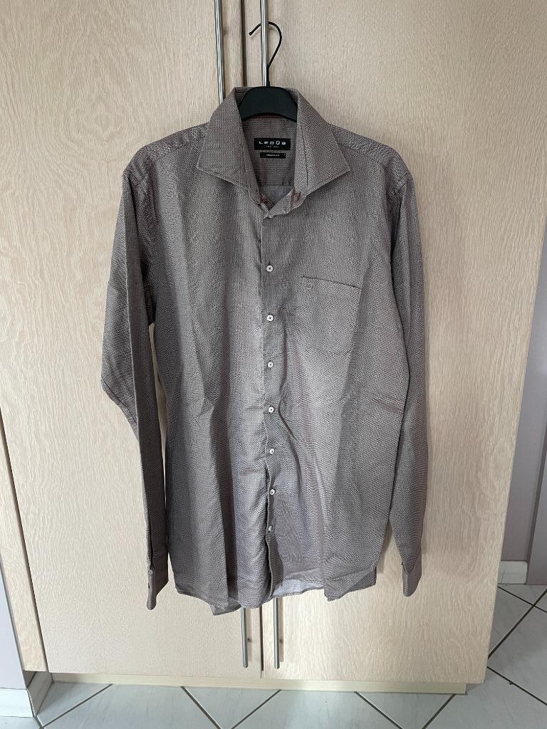 Bruin hemd Ledub 42, Vêtements | Hommes, Tour de cou 41/42 (L), Enlèvement ou Envoi, Ledub, Brun