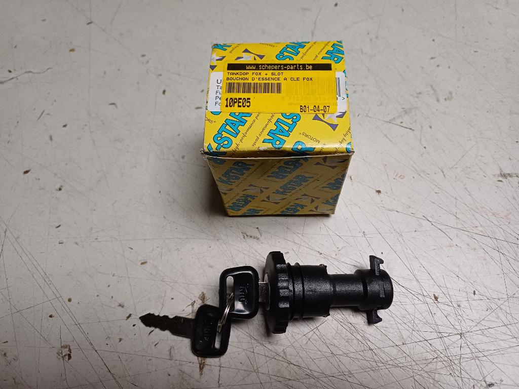 peugeot fox nieuwe tankdop met sleutel, Ophalen of Verzenden, Nieuw