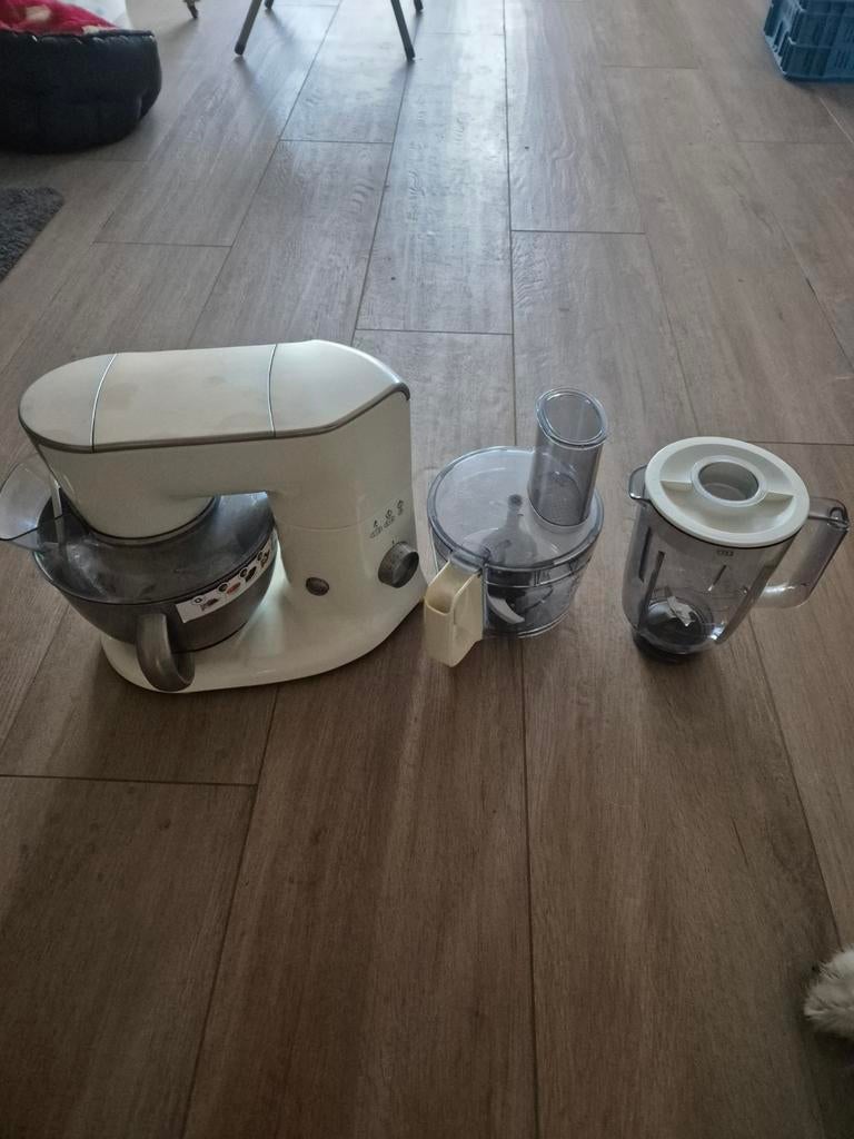 Keuken robot, Ophalen