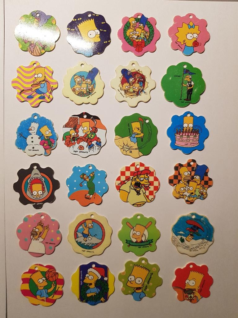 flippo's met beelden van De Simpsons uit 2de helft jaren '90, Collections, Flippos, Flippos en vrac, Strip, Enlèvement