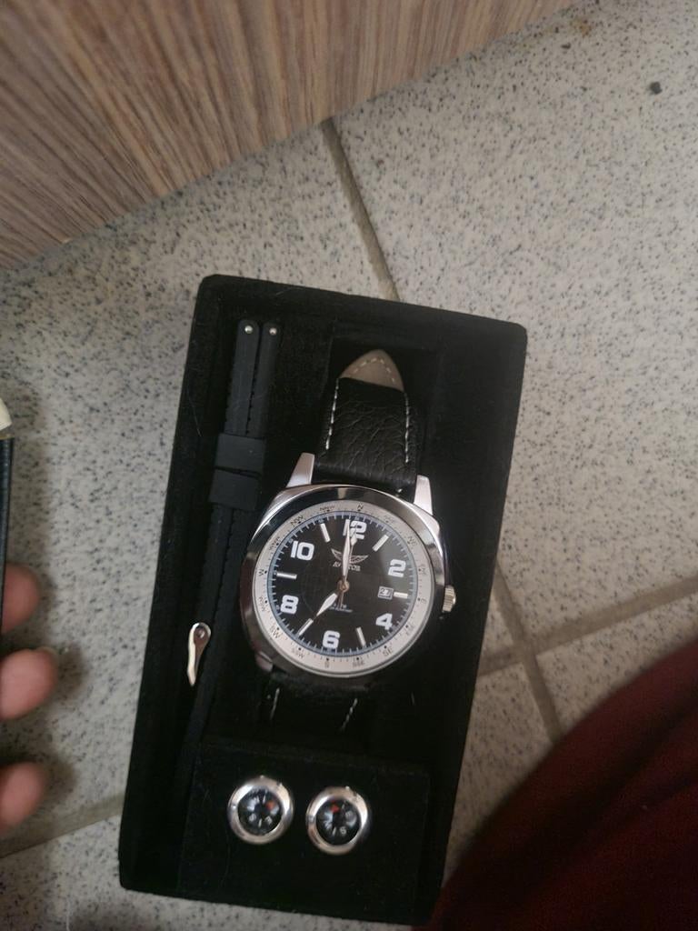 Mannen horloges, Ophalen