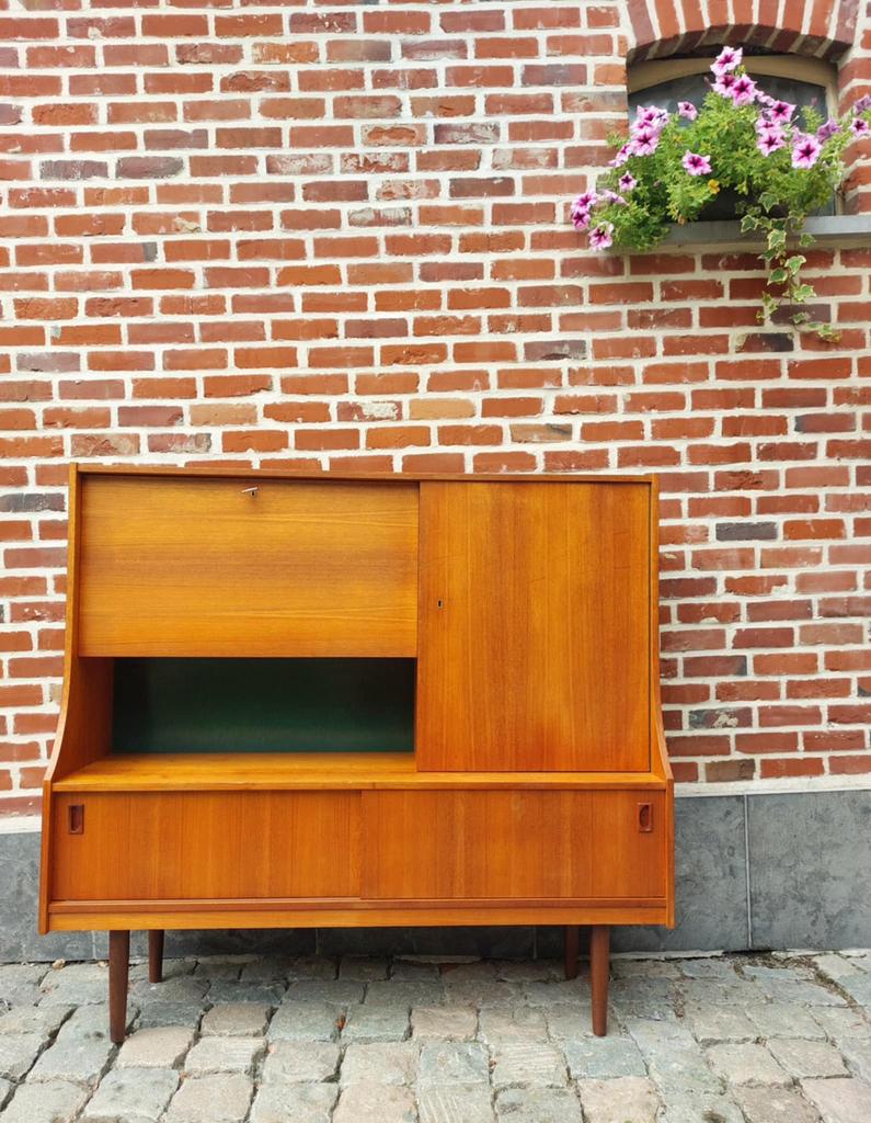 Vintage Deense barkast, Ophalen
