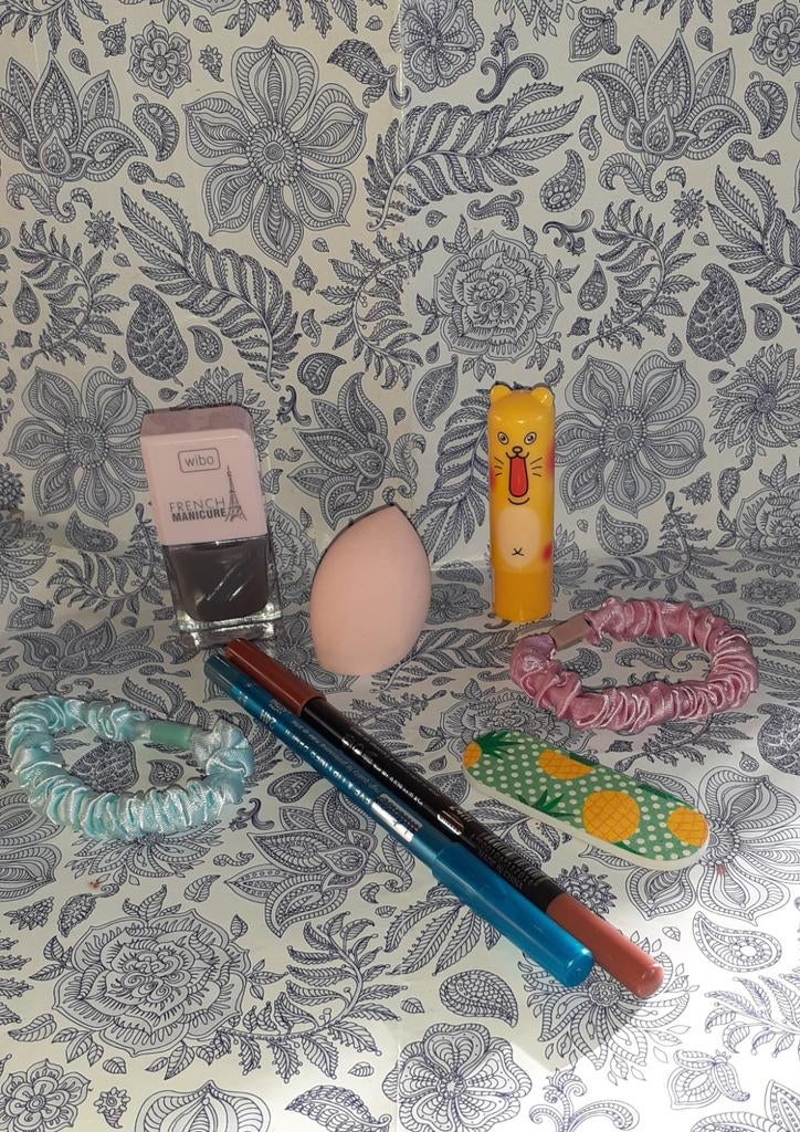 Lot maquillage et accessoires, Blauw, Lippen, Make-up
