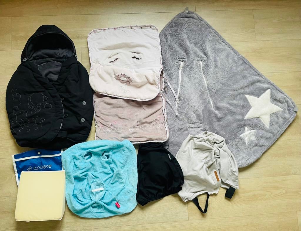 Winter-, zomerhoezen en zonnekap voor maxi-cosi/autostoel, Ophalen of Verzenden, Zo goed als nieuw, Maxi-Cosi