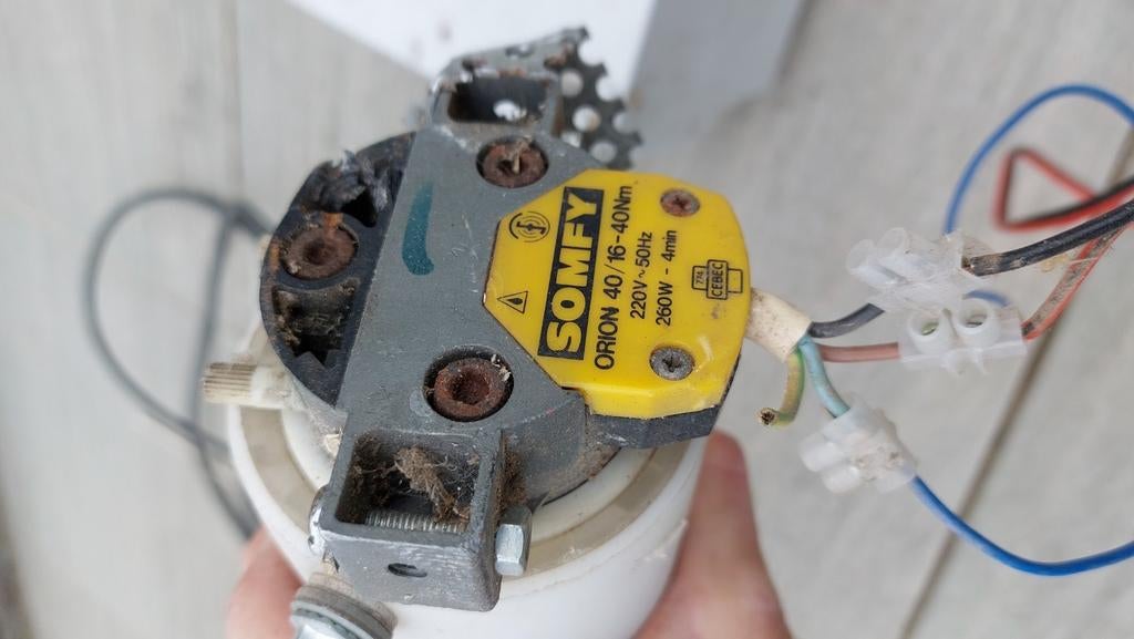 Moteur d'obturateur Somfy, Enlèvement ou Envoi, Moins de 100 cm, Fonctionnement électrique, Utilisé