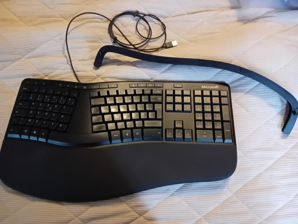 Ergonomisch toetsenbord, Ophalen, Ergonomisch