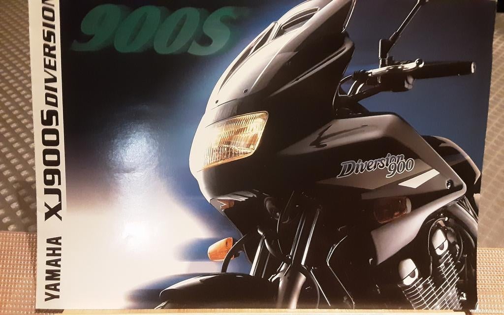 Yamaha xj 900 s diversion brochure, Enlèvement ou Envoi, Comme neuf