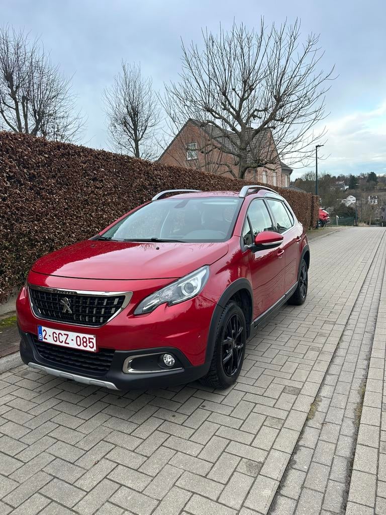 Peugeot 2008 1.2 PureTech Allure, Auto's, Voorwielaandrijving, Leder, 96 kW, 5 deurs