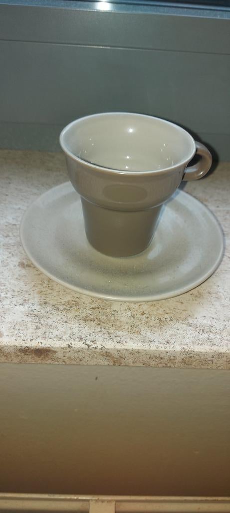 Service Design pour petit café serré en porcelaine., Collections, Enlèvement, Neuf