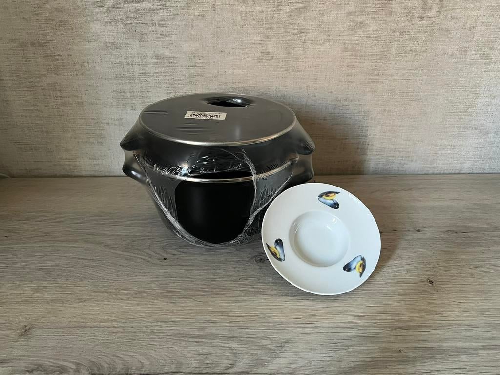 Marmite à moules 2 L acier émaillé NEUVE + coupelle offerte, Enlèvement, Neuf