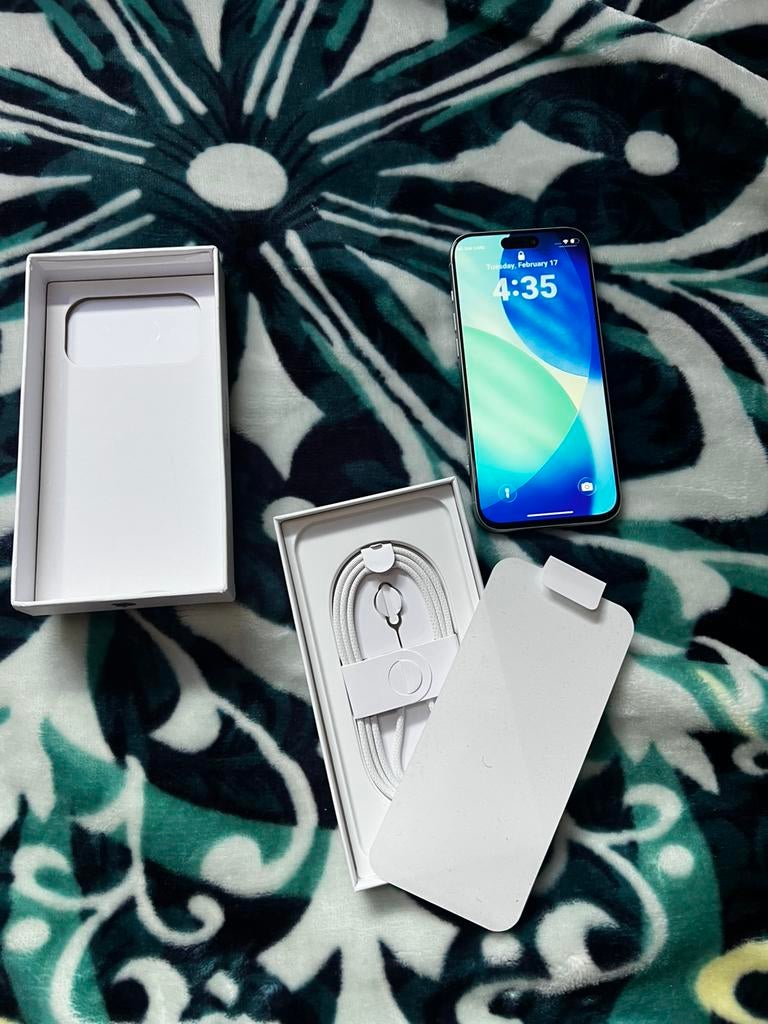 iPhone 17 Pro Max 512GB Silver – With Box & Charger, Enlèvement ou Envoi, Comme neuf