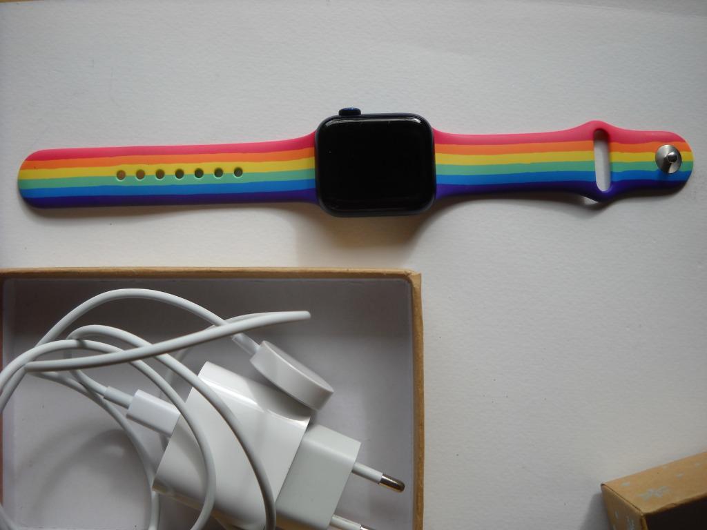 APPEL WATCH, Blauw, Apple Watch, Ophalen of Verzenden, Zo goed als nieuw
