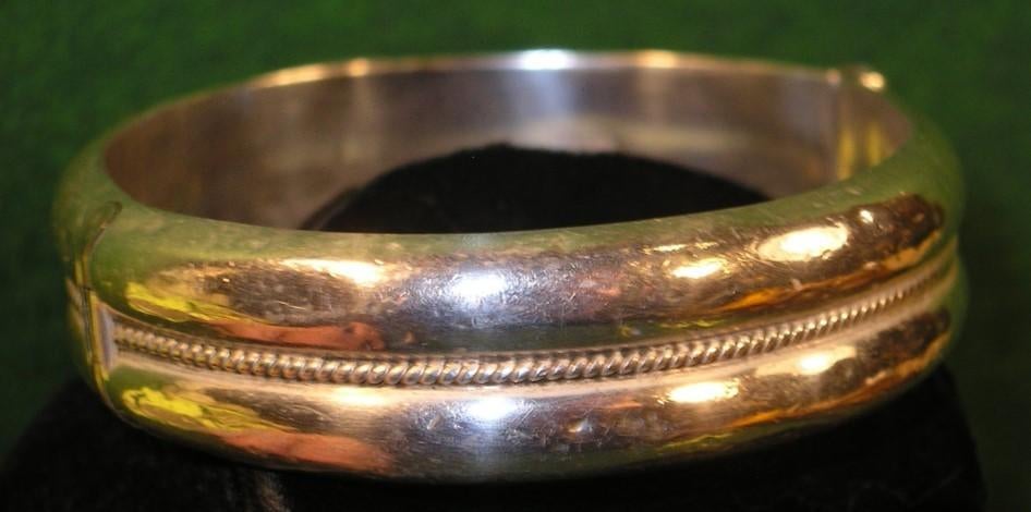 LARGE BRACELET ARGENT POINCONNE(PHOTOS) MODELE"ESCLAVE", Enlèvement ou Envoi, Utilisé, Argent, Argent