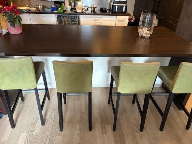 4 Barstoelen 62 cm hoog, Huis en Inrichting, Barkrukken, Ophalen, Met voetsteun, 60 tot 90 cm, Zo goed als nieuw