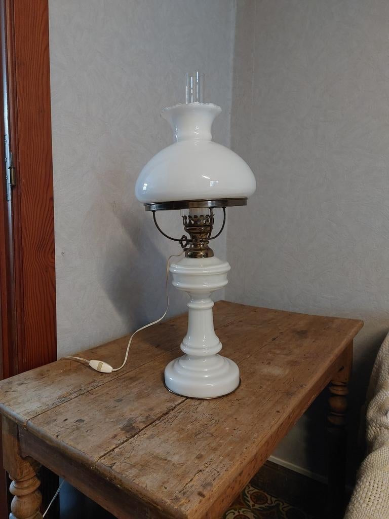 Belle lampe de table ancienne, Antiquités & Art, Enlèvement