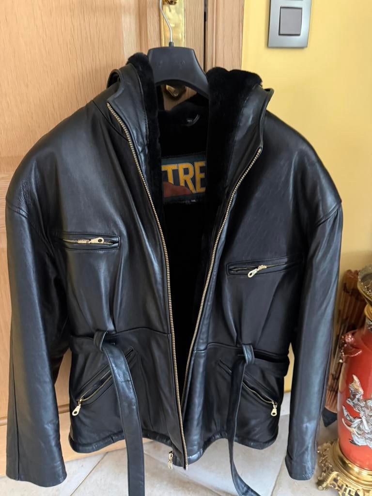 Veste en cuir noir fourrée, Ophalen, Zo goed als nieuw, Zwart
