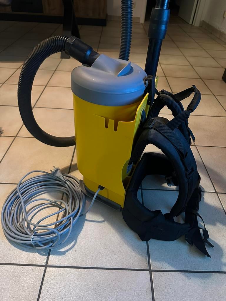 Industriele Ghibli rugzakstofzuiger, Stofzuiger, Nieuw, 1200 tot 1600 watt, Ophalen