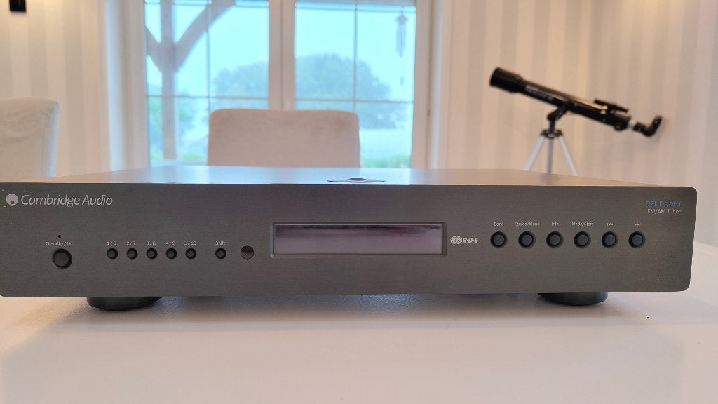 Cambridge Azur 550t tuner met afstandsbediening, Audio, Tv en Foto, Ophalen of Verzenden