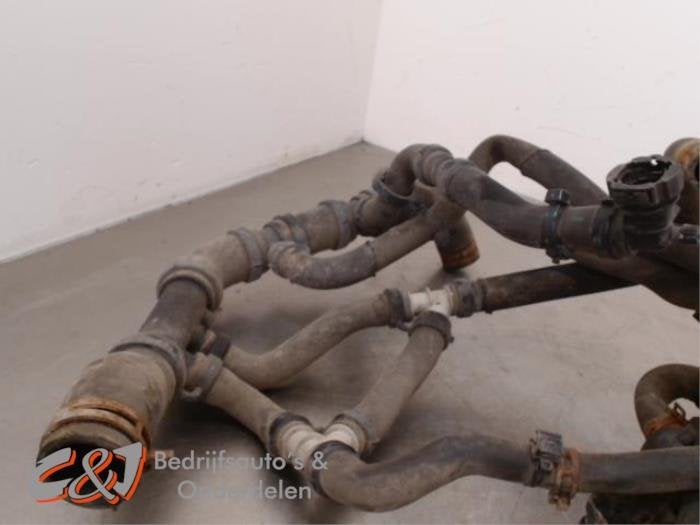 Pompe à eau supplémentaire d'un Renault Master, Renault, -, 3 mois de garantie, Utilisé