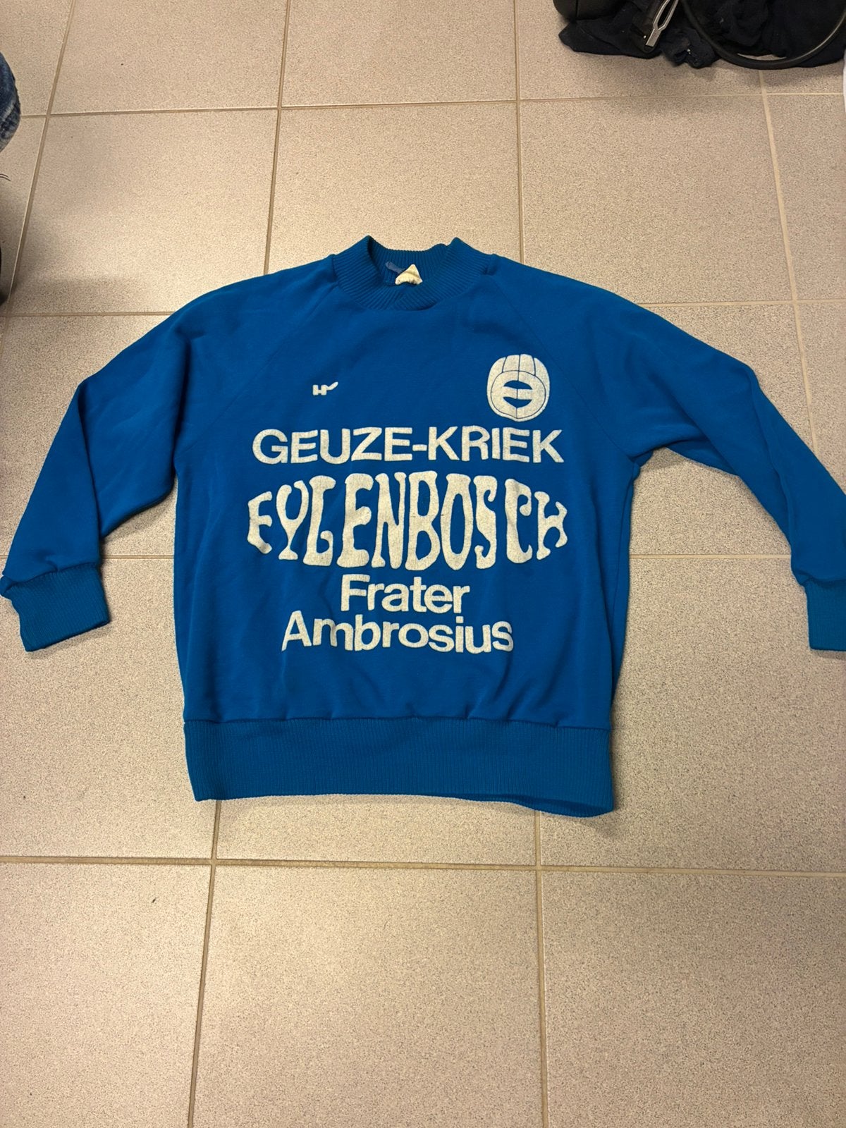 Pull de sport vintage en laine, Enlèvement ou Envoi, Comme neuf