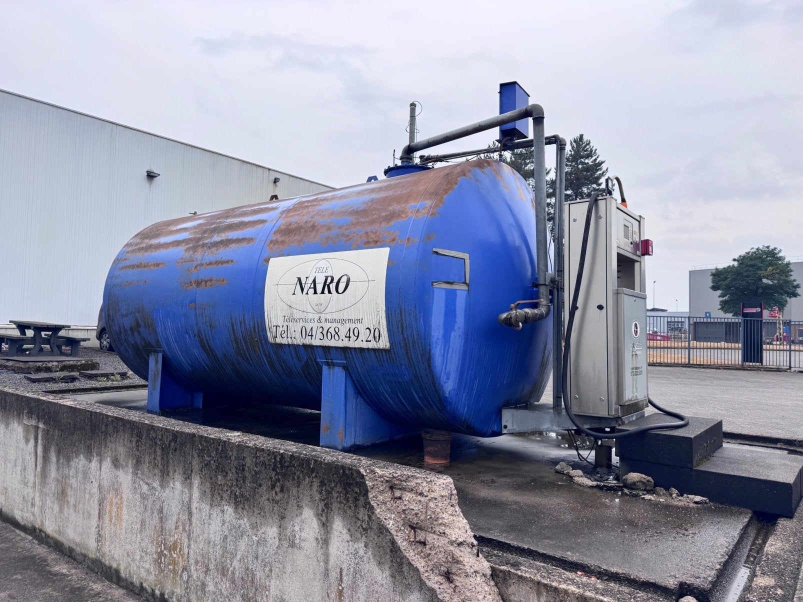 Dieseltank te koop 23.000 liter met pomp, Ophalen, Zo goed als nieuw