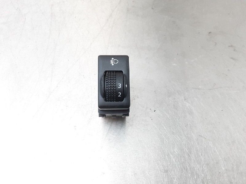 KOPLAMP IHV SCHAKELAAR Nissan Juke (F15) (01-2010/12-2019), Gebruikt, Nissan