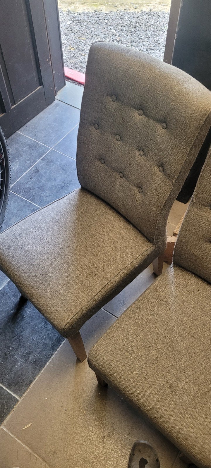6 stoelen, Ophalen