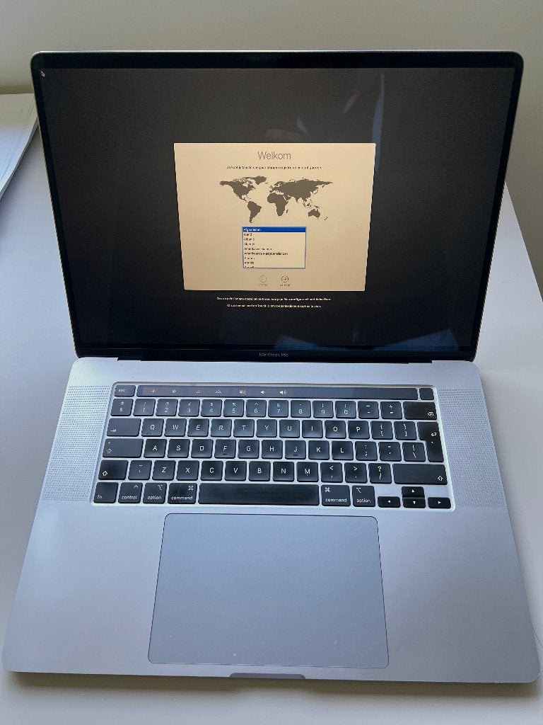 MacBook Pro (16", 2019) Qwerty, Ophalen, 2 tot 3 Ghz, Qwerty, 512 GB