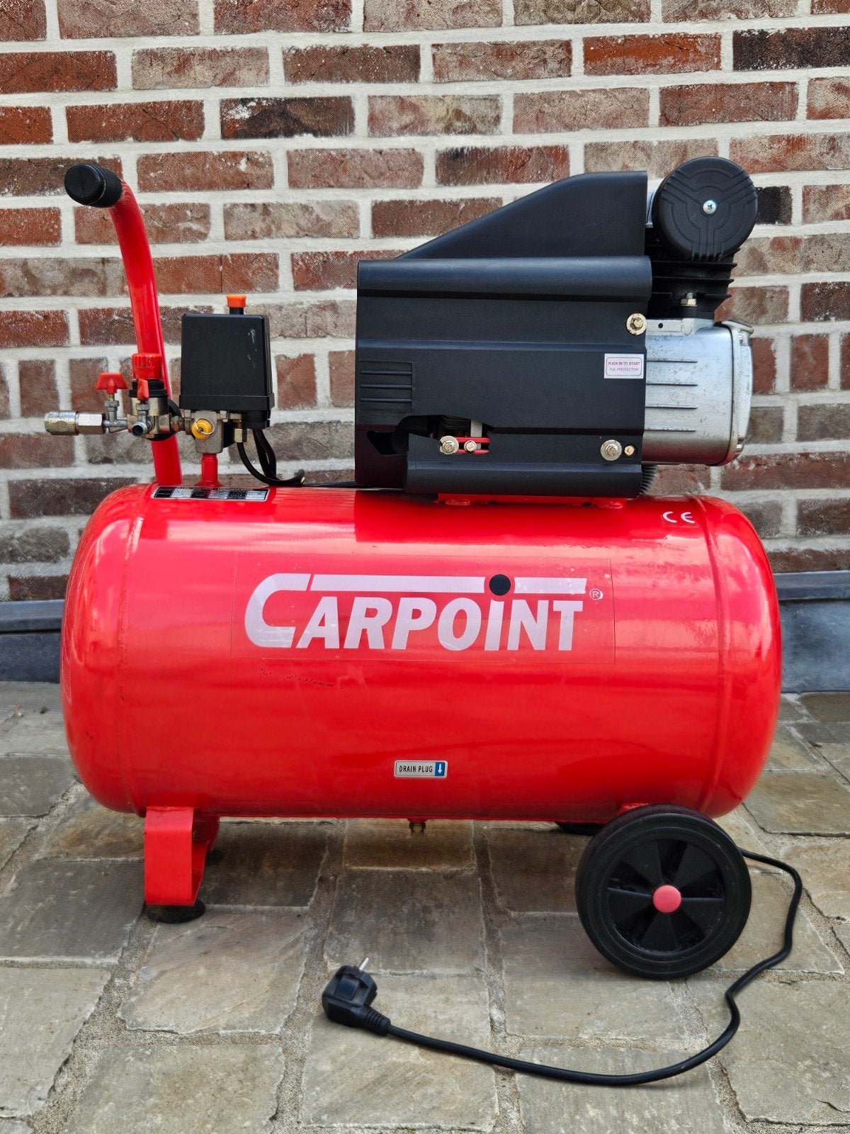 Carpoint luchtcompressor 50 L – 2,5 pk – 8 bar, Ophalen, Mobiel