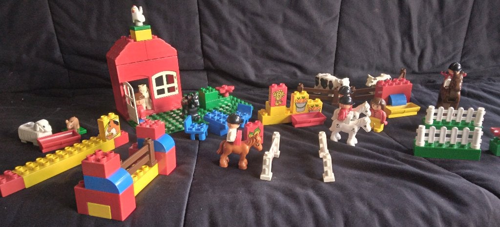 Pony Stables - Duplo #9149 (1998), Enfants & Bébés, Complet, Ensemble complet, Enlèvement, Utilisé