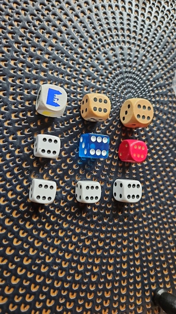 bordspel onderdelen vele dobbelstenen mogen PS, Hobby en Vrije tijd, Een of twee spelers, Ophalen of Verzenden, Nieuw