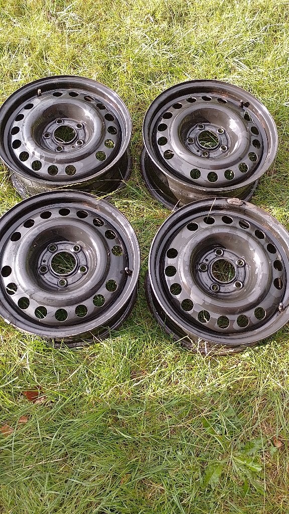 A vendre 4 jantes, Auto-onderdelen, Ophalen, Gebruikt, 15 inch, Velg(en)