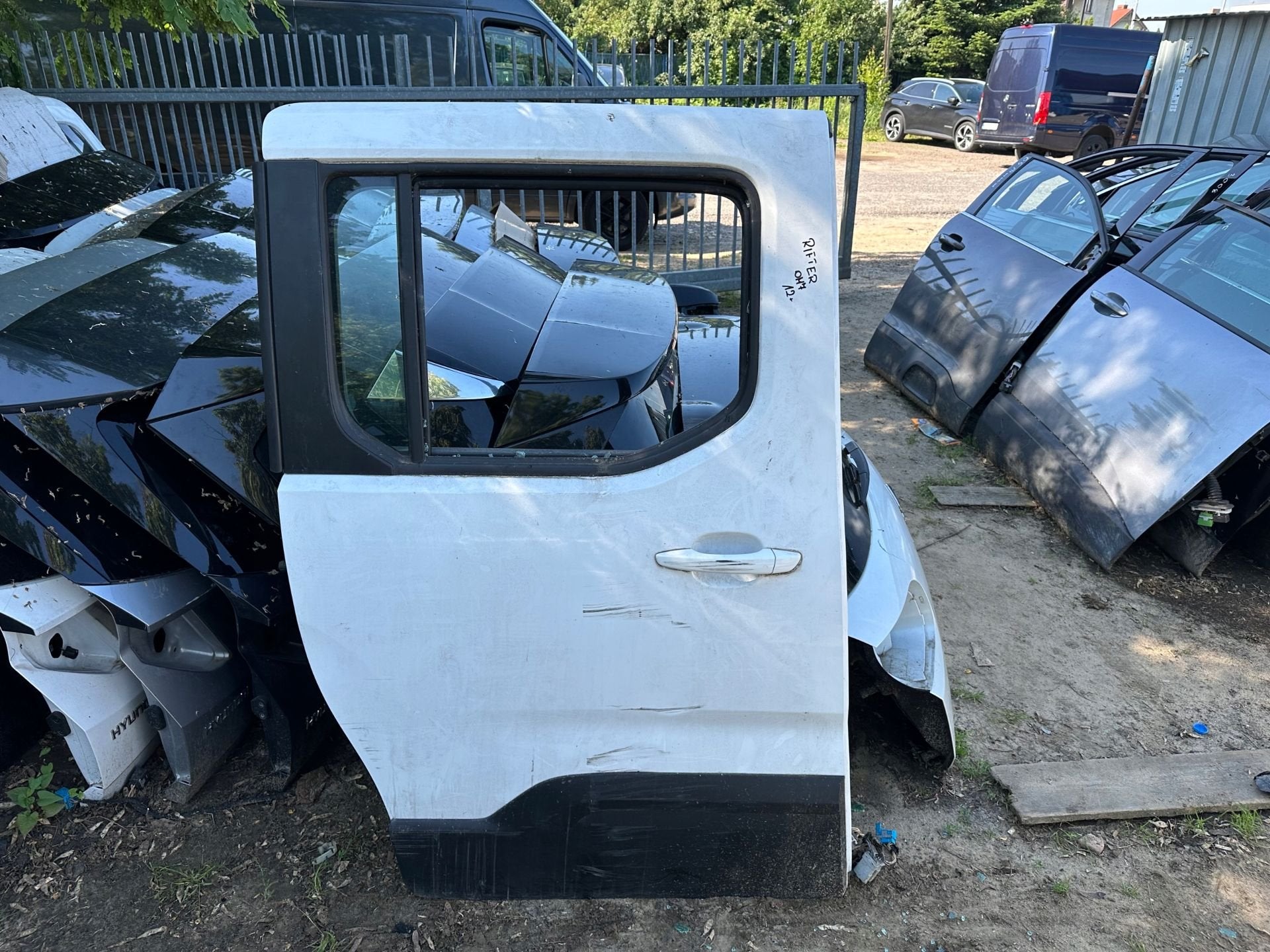 Rifter Berlingo Combo Portier Rechts, Gebruikt, Citroën, Taurusavenue 1
2132 LS  Hoofddorp, NL, Privacyrights-citroen@mpsa.com
