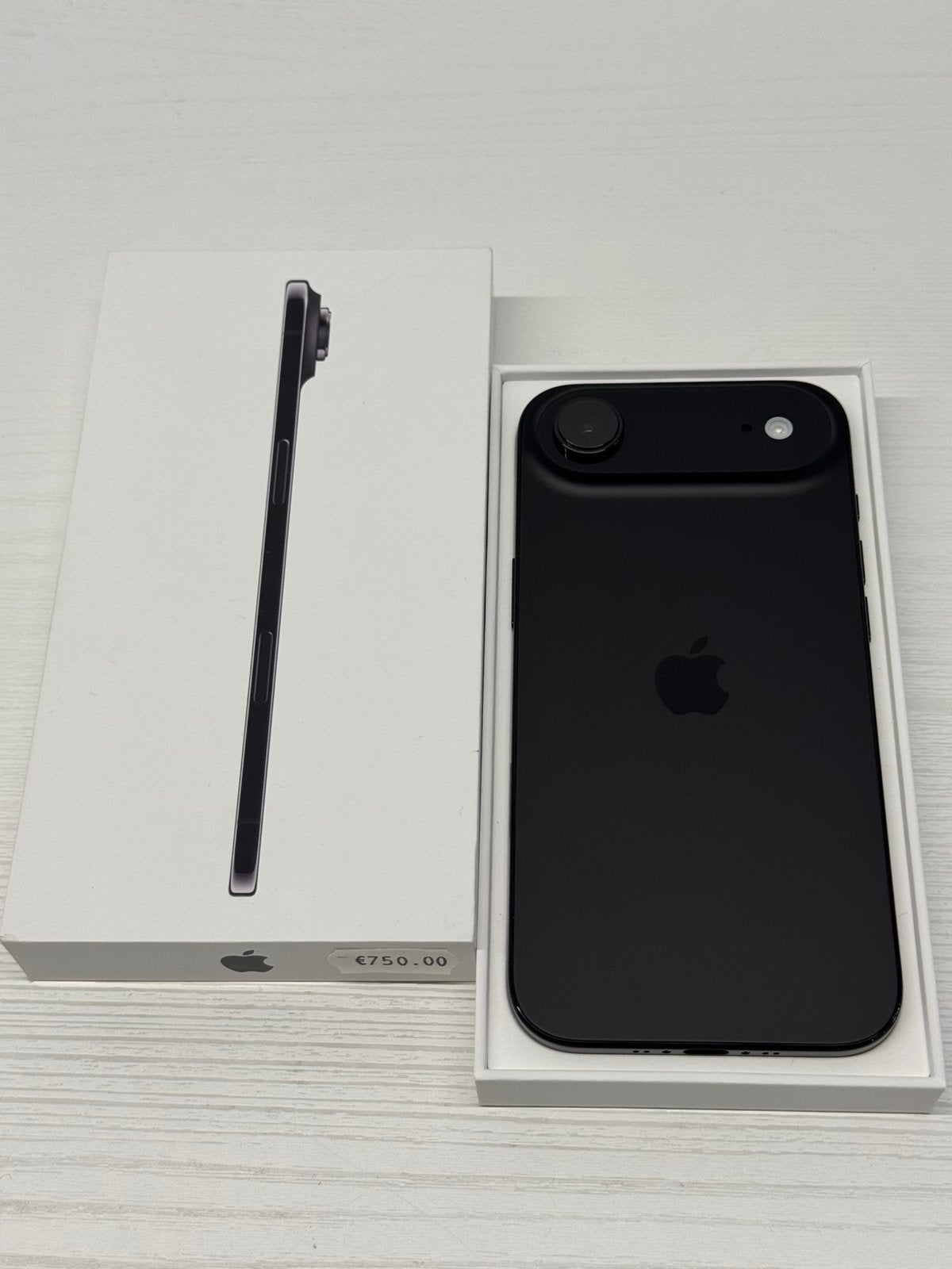 IPHONE 17 AIR 256GB, Télécoms, Téléphonie mobile | Housses, Coques & Façades | Apple iPhone, Comme neuf, Enlèvement