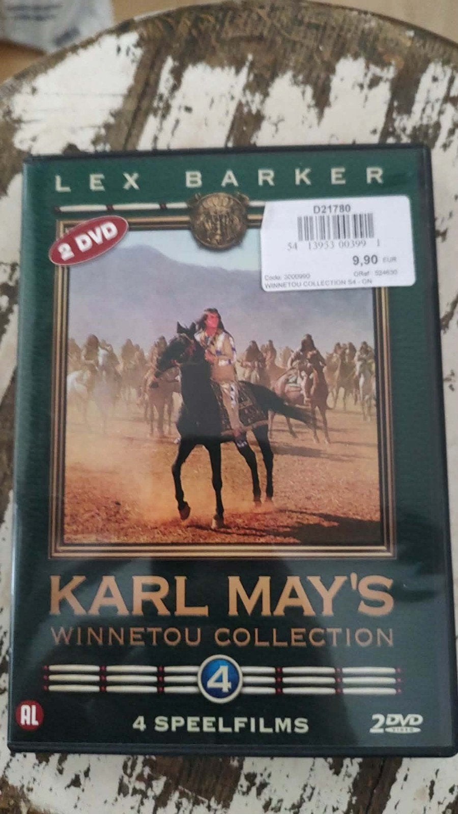 La collection Winnetou Winnetou de Karl May, 4 longs métrage, CD & DVD, DVD | Classiques, Comme neuf, Action et Aventure, 1960 à 1980