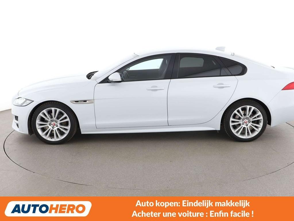 Jaguar XF 20d R-Sport AWD (bj 2016, automaat), Auto's, Jaguar, Automaat, 4 deurs, 1700 kg, https://public.car-pass.be/vhr/2ecf5791-4c58-41d8-83d4-f14e1a6000cc
