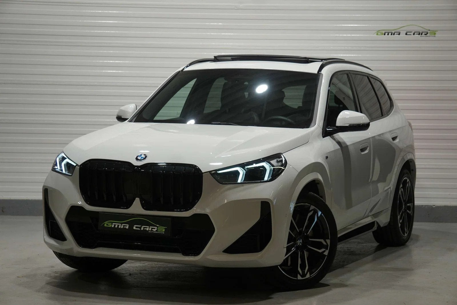 BMW X1 X1 1.5iAS sDrive20 MHEV-Pano-Navi-Cam-Keyless-HarmanK, Autos, BMW, X1, Achat, Noir, 5 portes