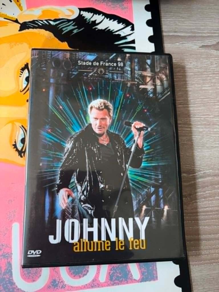 Johnny Hallyday dvd, Allume le feu, live concert. 5 euro., CD & DVD, Enlèvement ou Envoi, Tous les âges, Français, Comme neuf