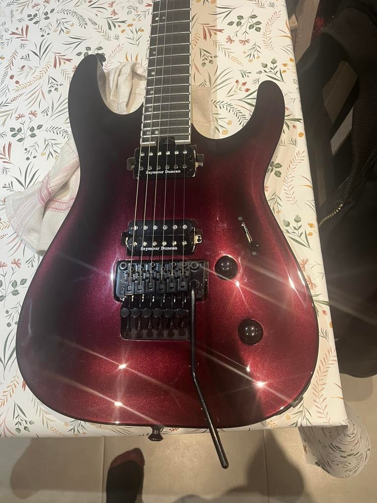 Jackson dka pro serie oxblood/ ruil mogelijk, Enlèvement, Comme neuf