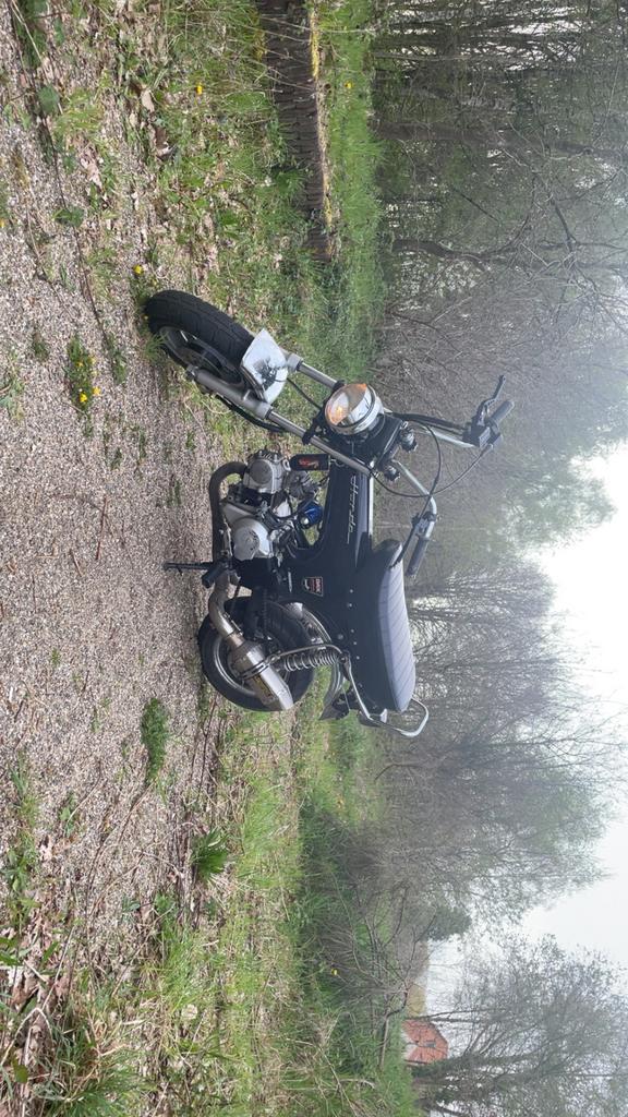 Skyteam Dax 50cc – 2017 – Unieke dubbele uitlaat 🔥, Fietsen en Brommers, Brommers | Crossbrommers, Gebruikt, Honda, Ophalen