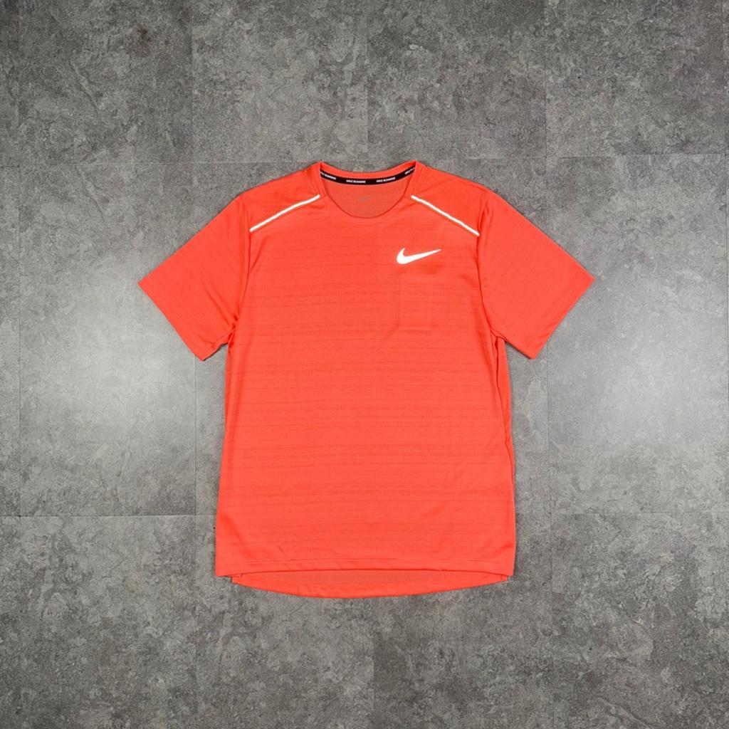 Set van 21 Nike Miler T-shirts, Verzenden, Zo goed als nieuw, Maat 48/50 (M)